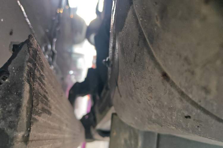 Used Maserati Levante  Chassis Front Left