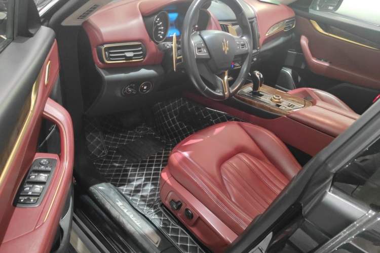 Used Maserati Levante 2016 3.0T Standard Edition Driver Seat