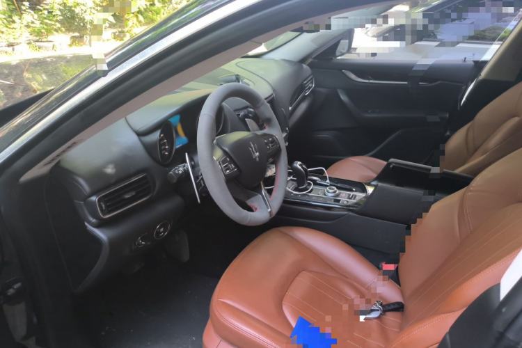 Used Maserati Levante 2016 3.0T Standard Edition Driver Seat