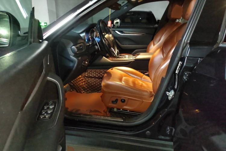 Used Maserati Levante 2016 3.0T Standard Edition Driver Seat
