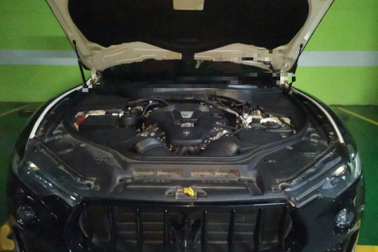 Used Maserati Levante 2016 3.0T Standard Edition Engine Bay