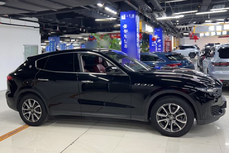 Used Maserati Levante 2016 3.0T Standard Edition Exterior 2