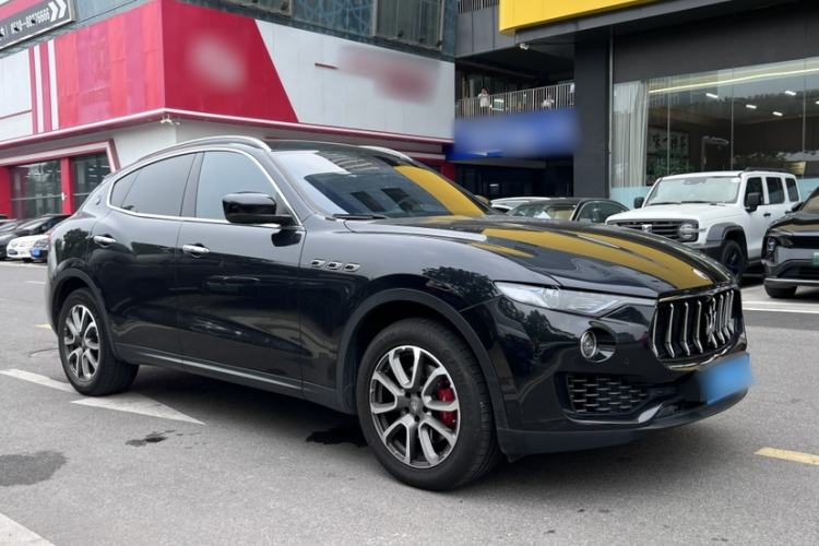 Used Maserati Levante 2016 3.0T Standard Edition Exterior 2