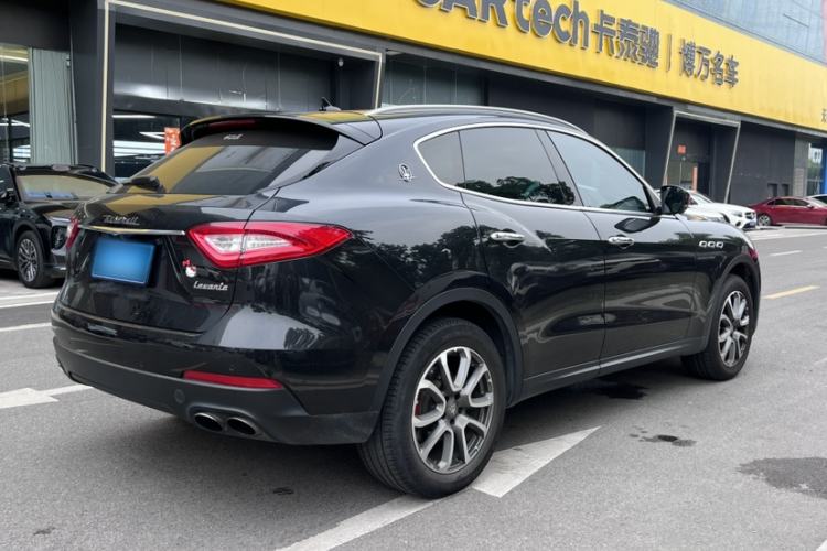 Used Maserati Levante 2016 3.0T Standard Edition Exterior 6