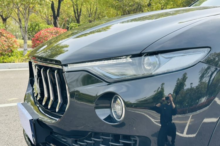 Used Maserati Levante 2016 3.0T Standard Edition Exterior 8