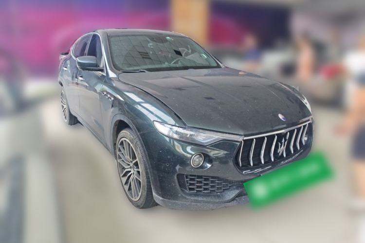 Used Maserati Levante  Front Right 45 Deg