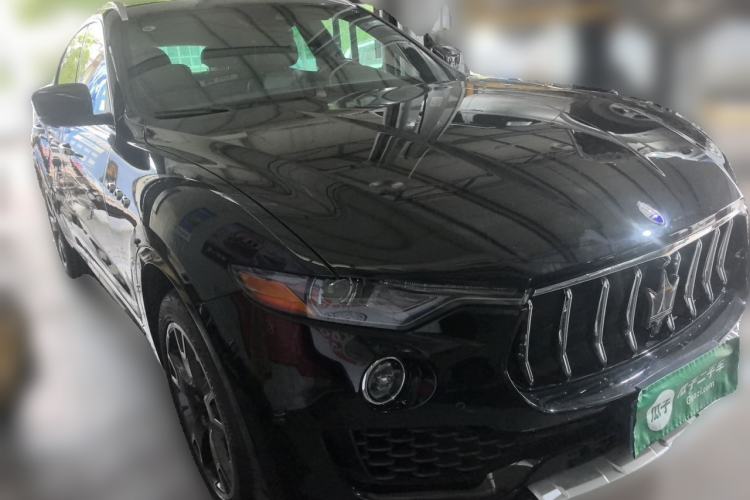 Used Maserati Levante 2016 3.0T Standard Edition Front Right 45 Deg