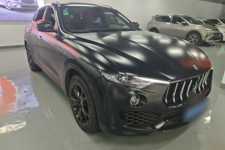 Used Maserati Levante 2016 3.0T Standard Edition Front Right 45 Deg