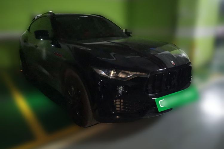 Used Maserati Levante 2016 3.0T Standard Edition Front Right 45 Deg