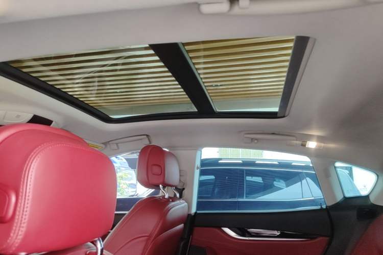 Used Maserati Levante 2016 3.0T Standard Edition Headliner