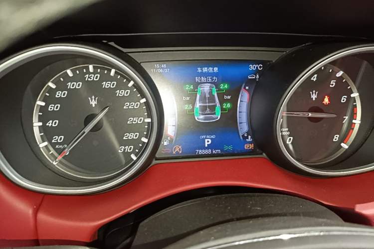 Used Maserati Levante 2016 3.0T Standard Edition Instrument Cluster