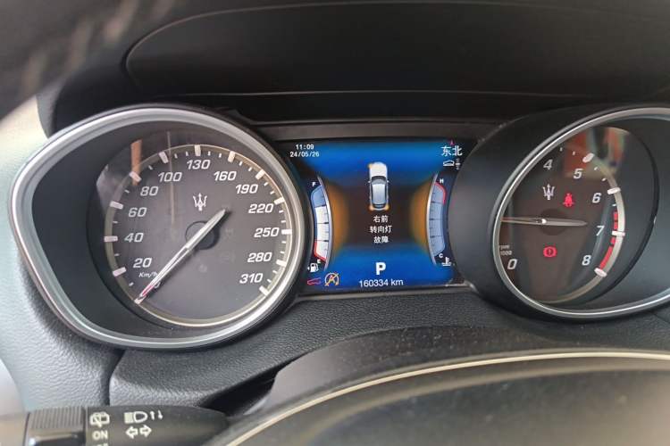 Used Maserati Levante 2016 3.0T Standard Edition Instrument Cluster