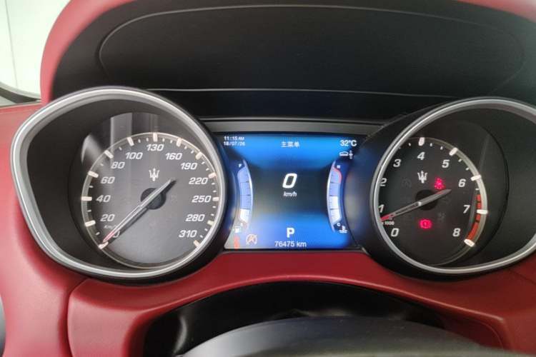Used Maserati Levante 2016 3.0T Standard Edition Instrument Cluster