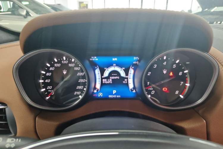 Used Maserati Levante 2016 3.0T Standard Edition Instrument Cluster