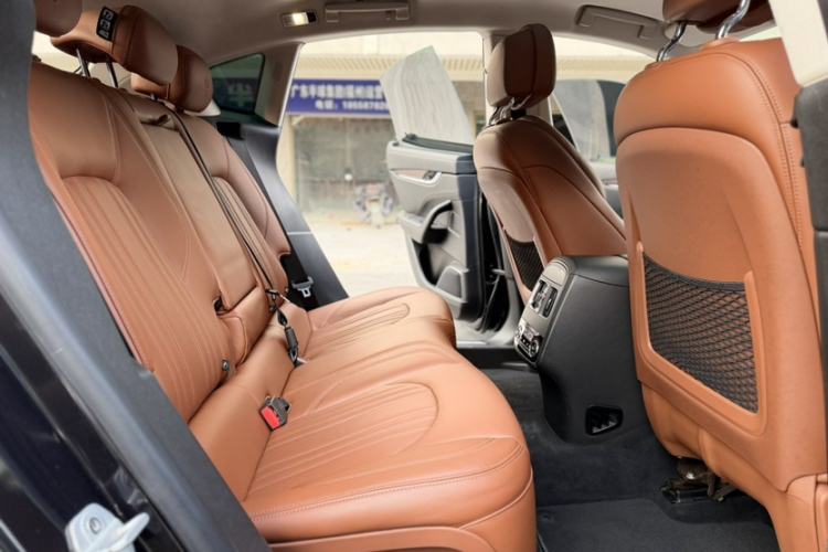 Used Maserati Levante 2016 3.0T S Standard Model Interior 14