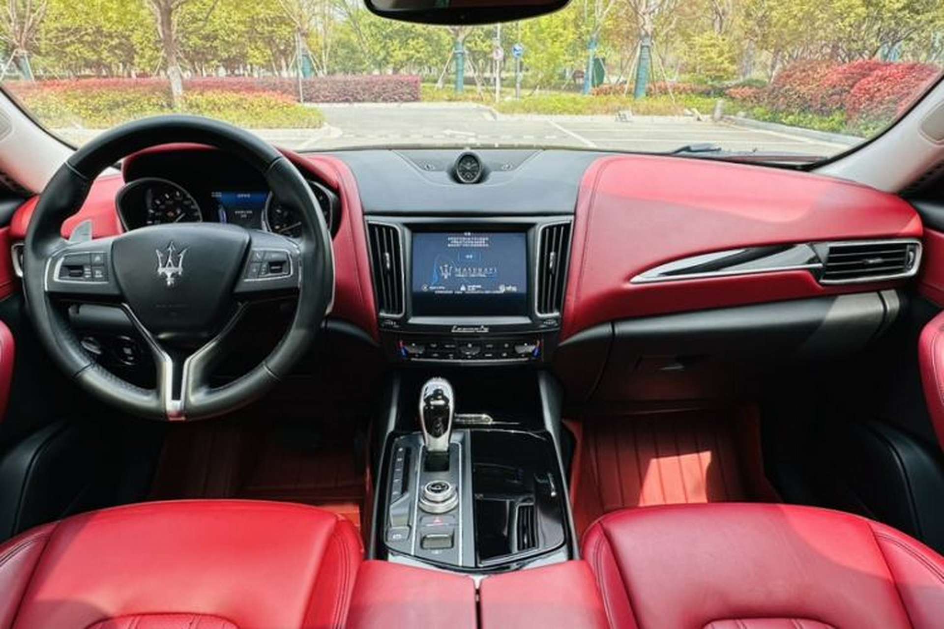 Used Maserati Levante 2016 3.0T Standard Edition Interior 3
