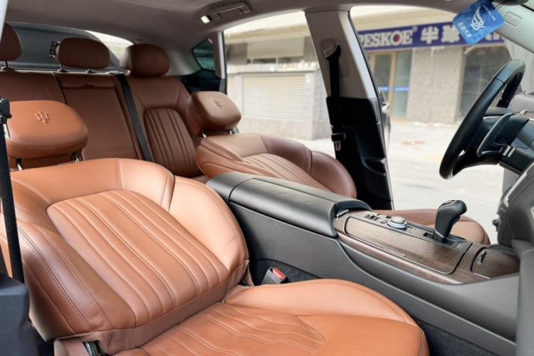 Used Maserati Levante 2016 3.0T S Standard Model Interior 8