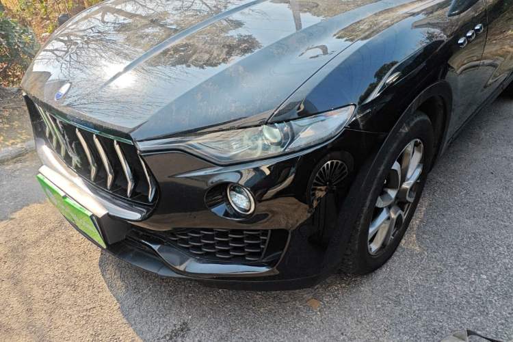 Used Maserati Levante 2016 3.0T Standard Edition Left Front Headlight