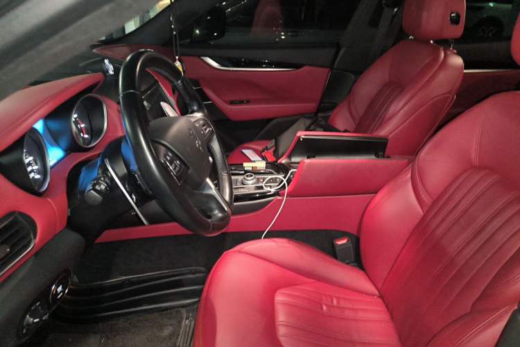 Used Maserati Levante 2016 3.0T Standard Edition Left Front Seat