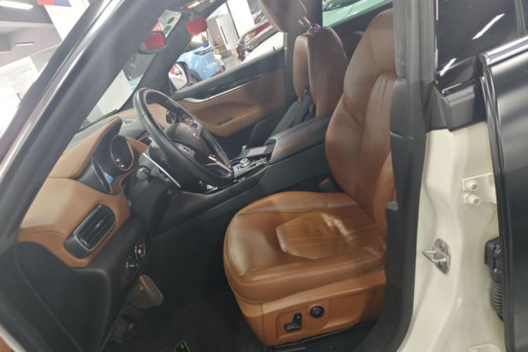 Used Maserati Levante 2016 3.0T Standard Edition Left Front Seat