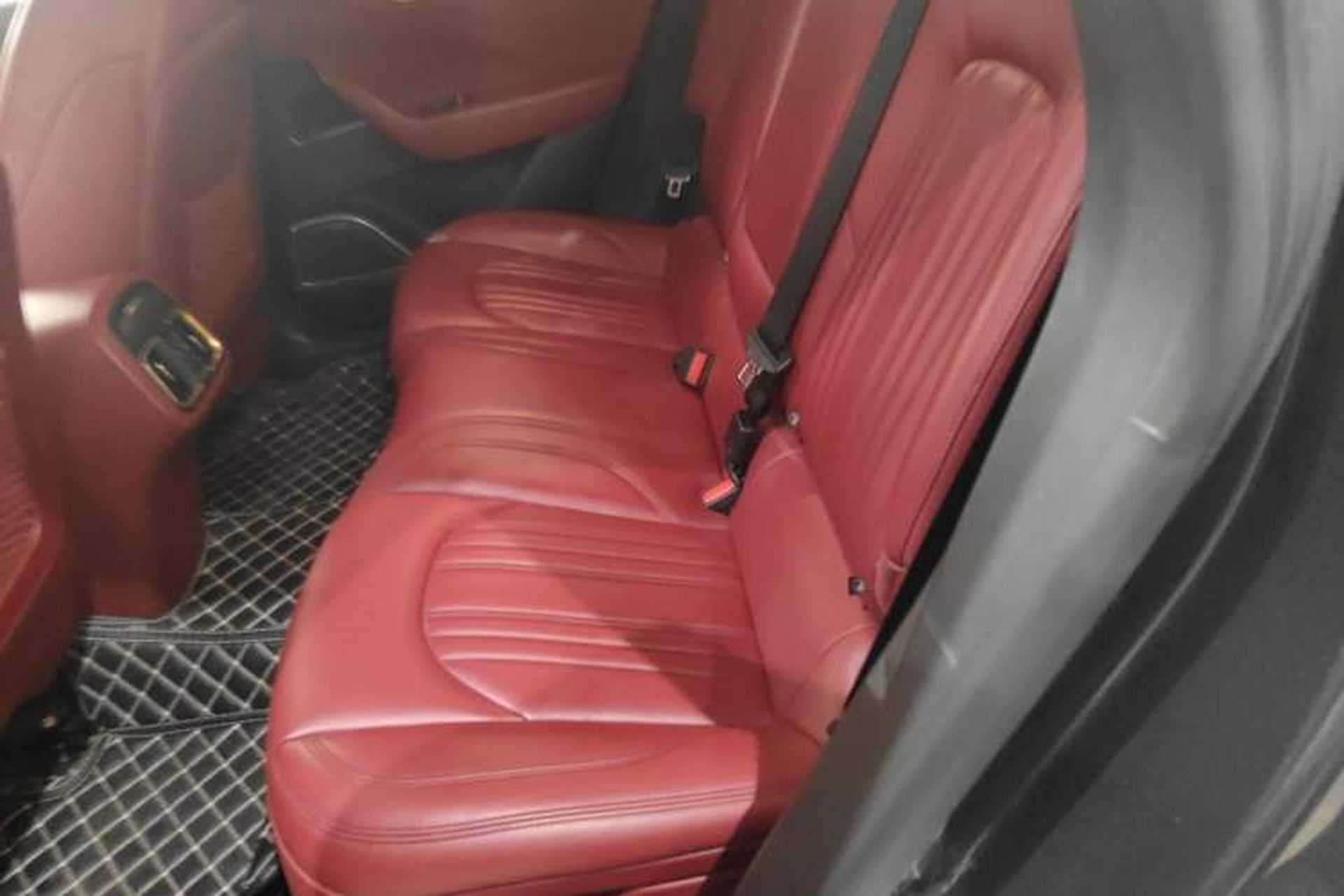 Used Maserati Levante 2016 3.0T Standard Edition Left Rear Seat