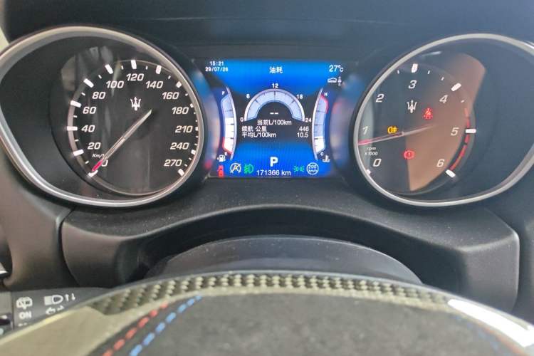 Used Maserati Levante  Odometer Close Up