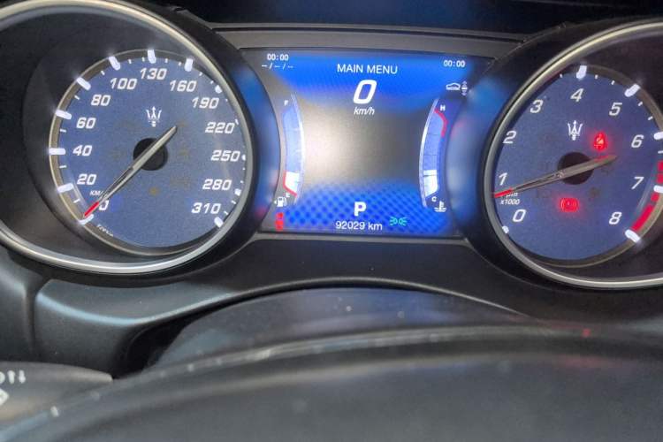 Used Maserati Levante 2016 3.0T Standard Edition Odometer Close Up