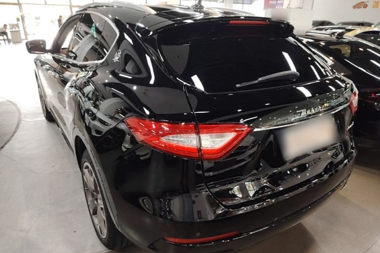 Used Maserati Levante 2016 3.0T Standard Edition Rear Left 45 Deg