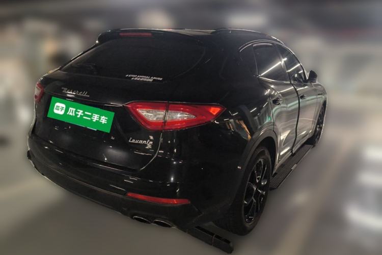 Used Maserati Levante 2016 3.0T Standard Edition Rear Right 45 Deg