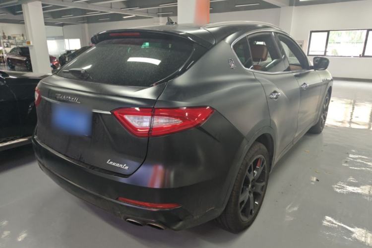 Used Maserati Levante 2016 3.0T Standard Edition Rear Right 45 Deg