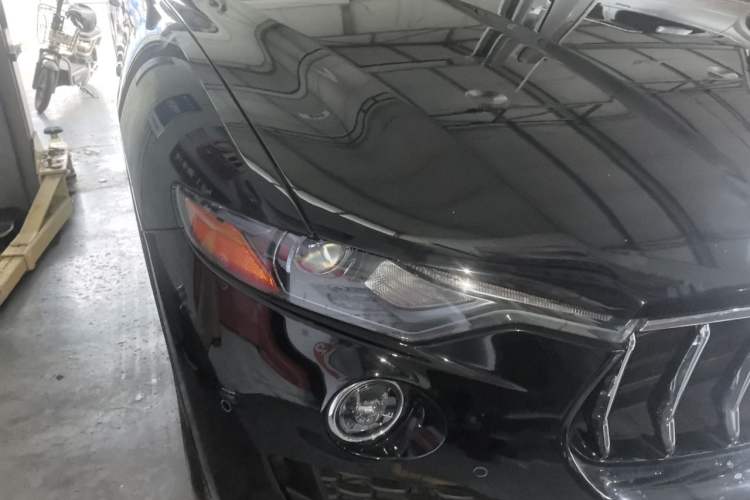 Used Maserati Levante 2016 3.0T Standard Edition Right Front Headlight