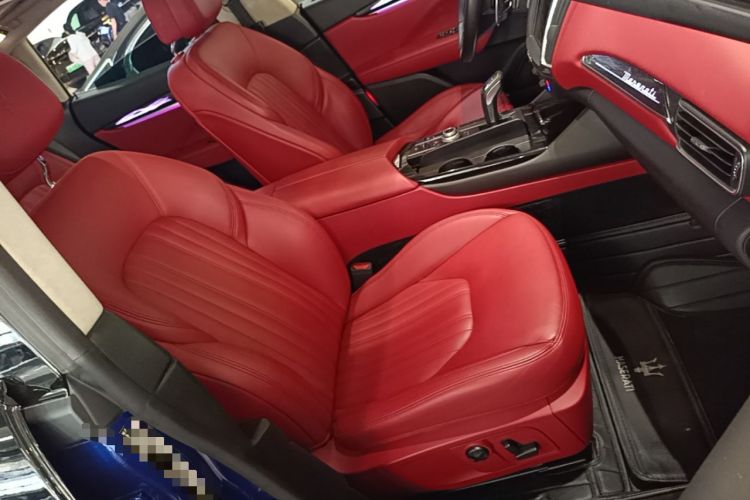Used Maserati Levante 2016 3.0T Standard Edition Right Front Seat