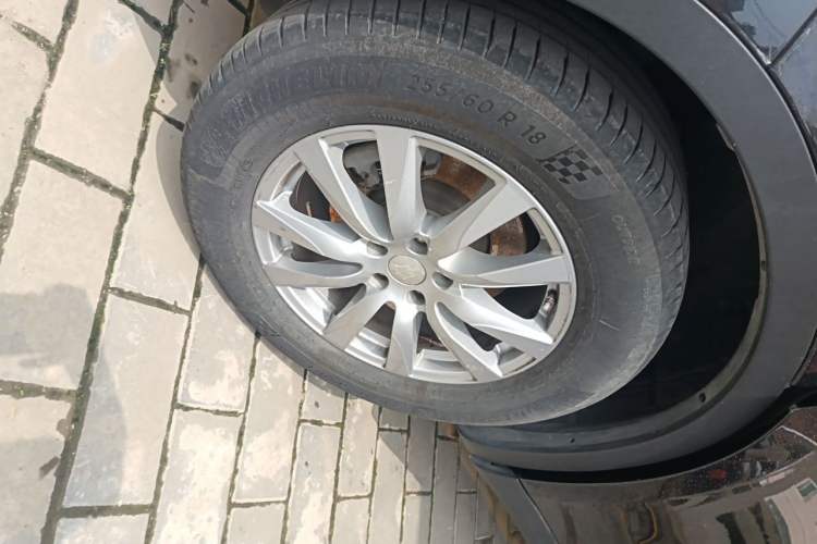 Used Maserati Levante 2016 3.0T Standard Edition Right Front Wheel Hub