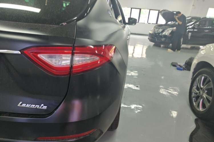 Used Maserati Levante 2016 3.0T Standard Edition Right Rear Taillight