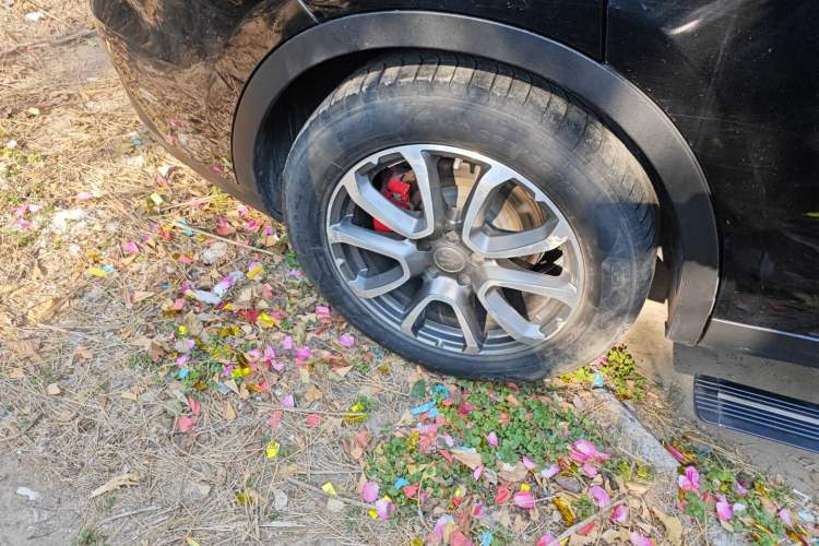 Used Maserati Levante 2016 3.0T Standard Edition Right Rear Wheel Hub