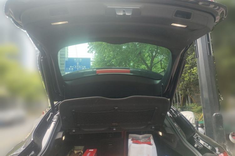Used Maserati Levante 2016 3.0T Standard Edition Trunk
