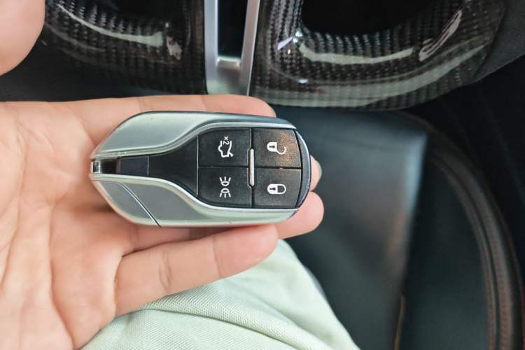 Used Maserati Levante  Vehicle Key