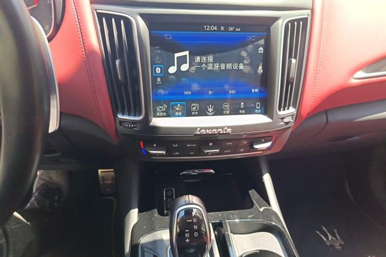 Used Maserati Levante 2016 3.0T Standard Edition Audio And AC Panel
