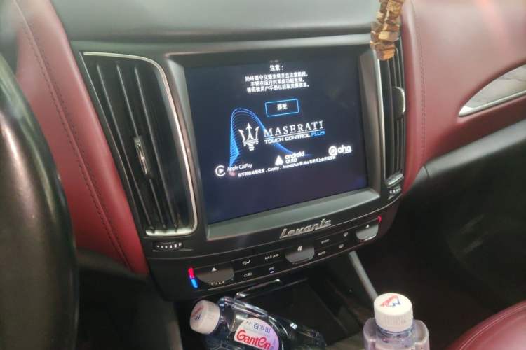 Used Maserati Levante 2016 3.0T Standard Edition Audio And AC Panel