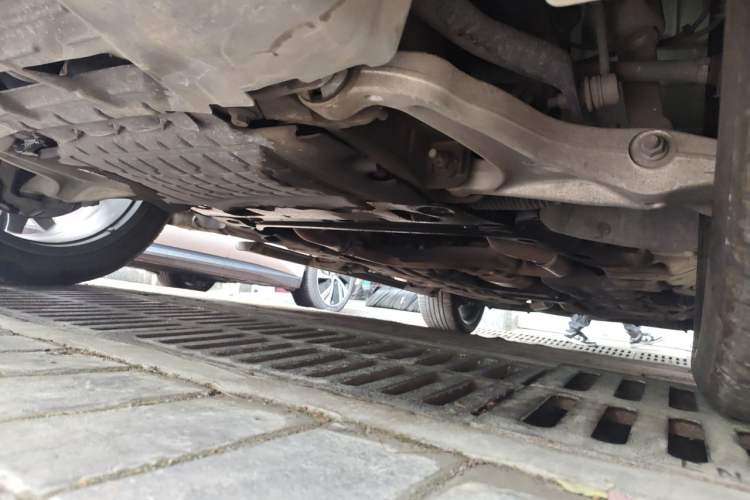 Used Maserati Levante 2016 3.0T Standard Edition Chassis Front Left