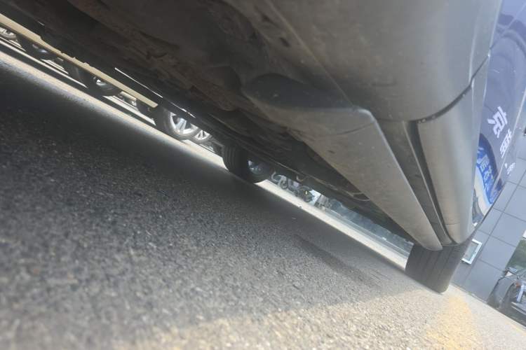 Used Maserati Levante 2016 3.0T Standard Edition Chassis Front Left