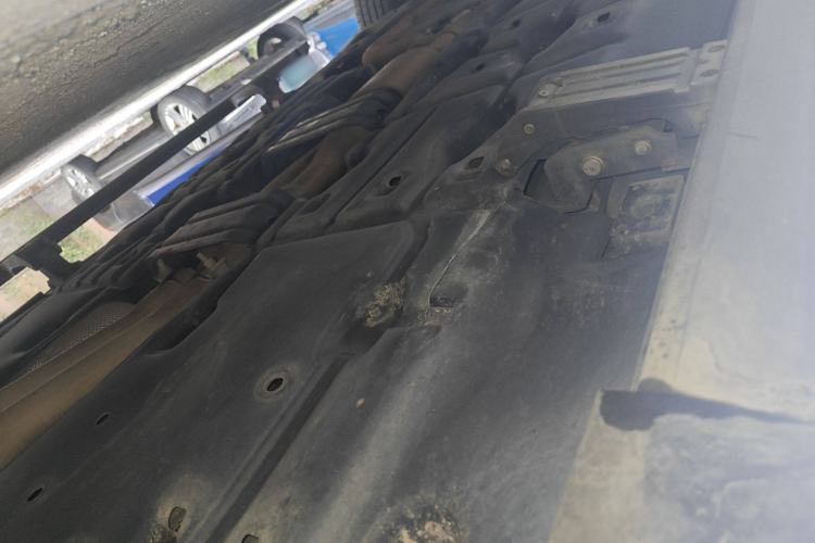 Used Maserati Levante 2016 3.0T Standard Edition Chassis Rear Left