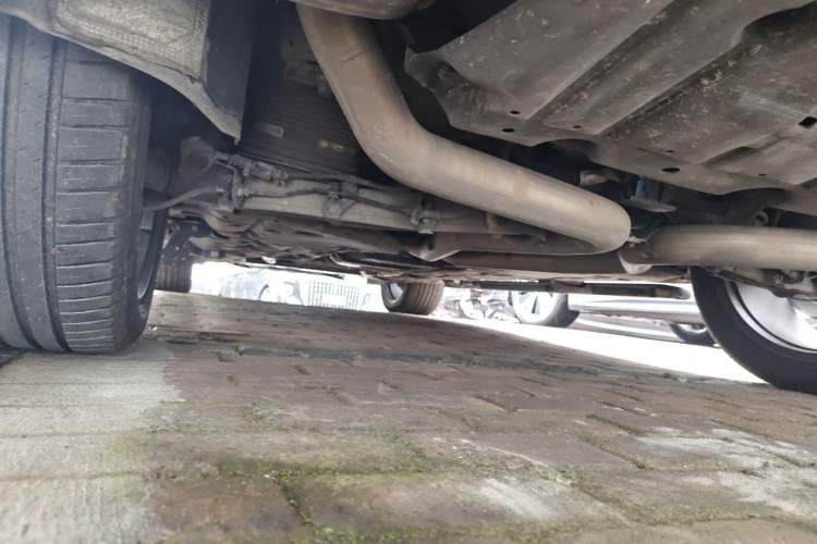 Used Maserati Levante 2016 3.0T Standard Edition Chassis Rear Left