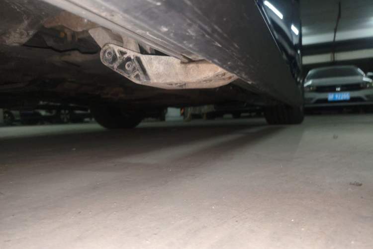 Used Maserati Levante 2016 3.0T Standard Edition Chassis Rear Right