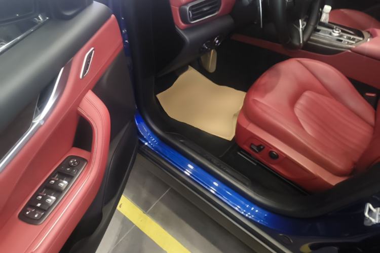 Used Maserati Levante 2016 3.0T Standard Edition Driver Seat