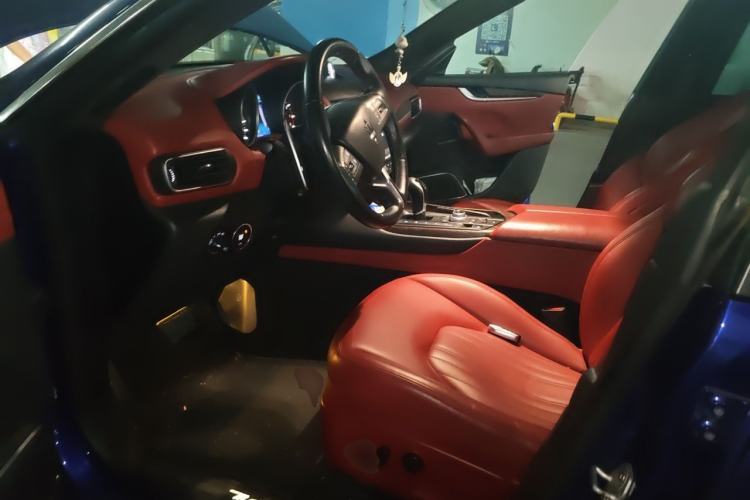 Used Maserati Levante 2016 3.0T Standard Edition Driver Seat
