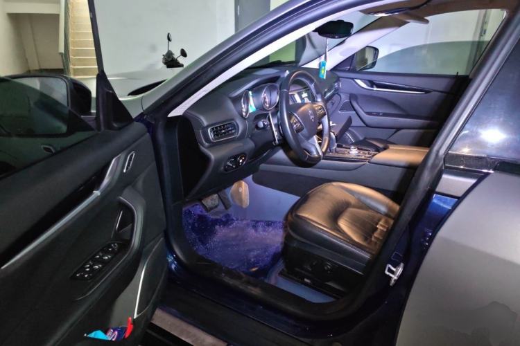 Used Maserati Levante 2016 3.0T Standard Edition Driver Seat