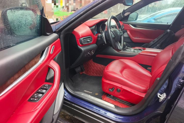 Used Maserati Levante 2016 3.0T Standard Edition Driver Seat