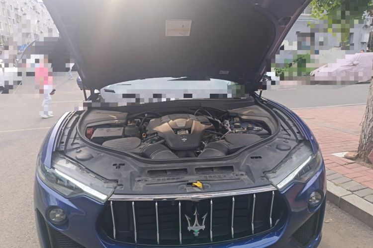 Used Maserati Levante 2016 3.0T S Standard Model Engine Bay