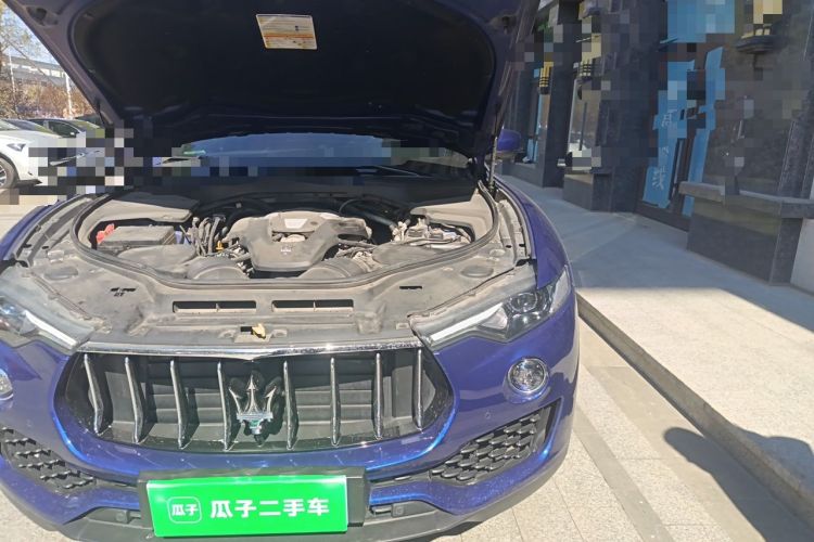 Used Maserati Levante 2016 3.0T Standard Edition Engine Bay Left